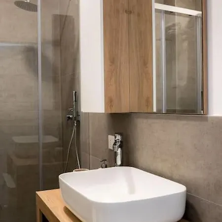 Da Ivan Apartment Como